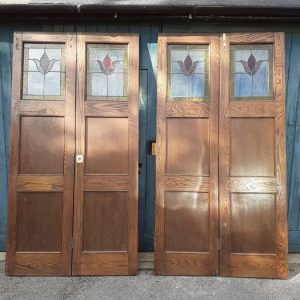 Pair oak doors