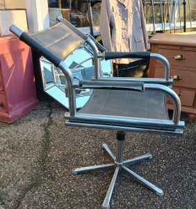 Chrome swivel chair